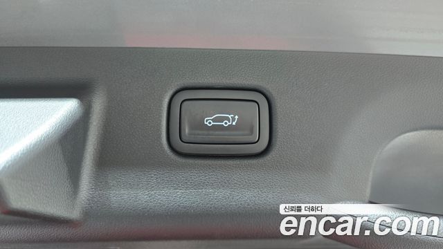 Hyundai Kona 2023 — photo 16