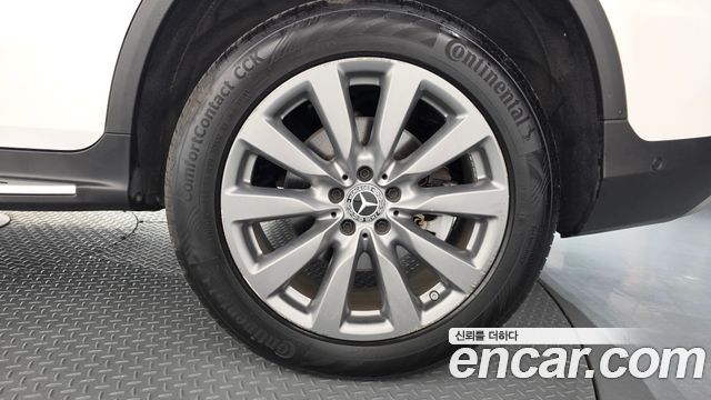 Mercedes-Benz GLC-Class 2019 — photo 7