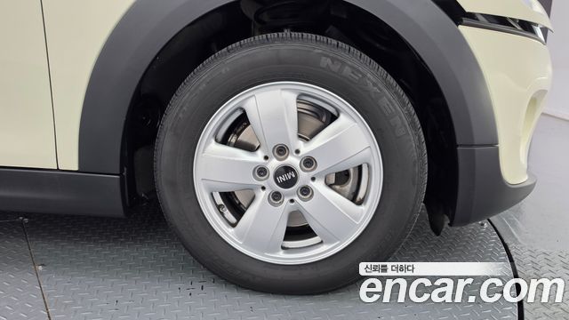 Mini Cooper 2020 — photo 7