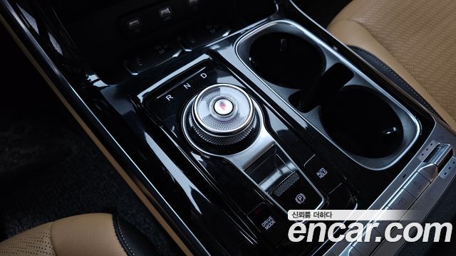 Kia Canival 2021 — photo 10