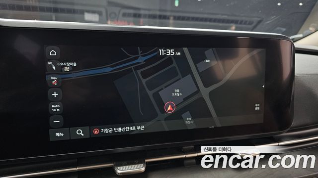 Kia Canival 2021 — photo 17