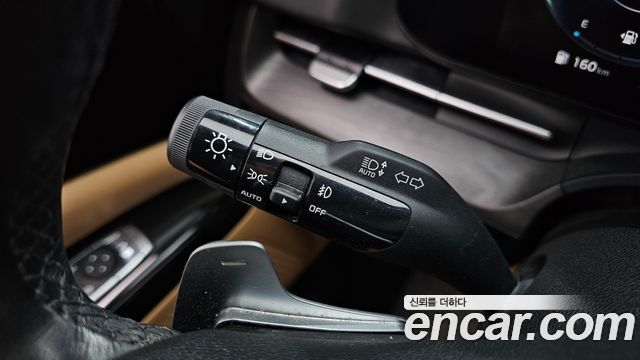 Kia Canival 2021 — photo 28