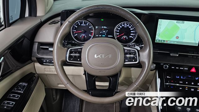 Kia Canival 2023 — photo 20