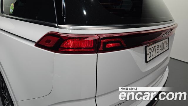 Kia Canival 2023 — photo 9