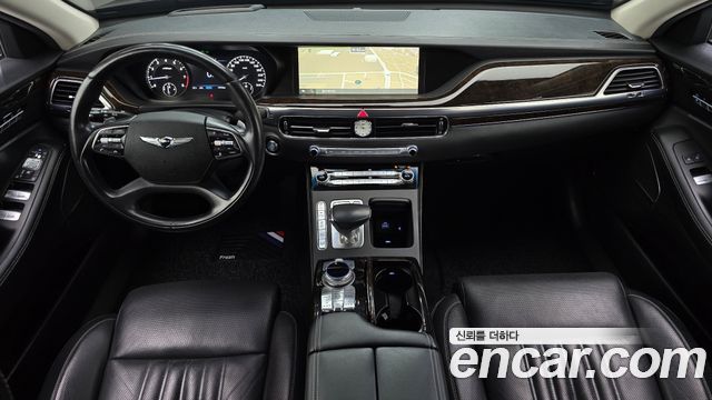 Genesis G90 2019 — photo 10
