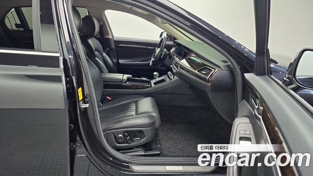 Genesis G90 2019 — photo 17
