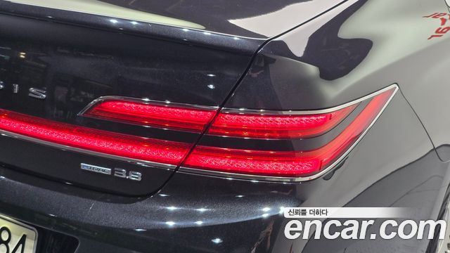 Genesis G90 2019 — photo 9