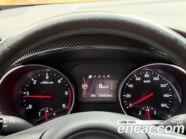 Kia Canival 2015 — photo 6