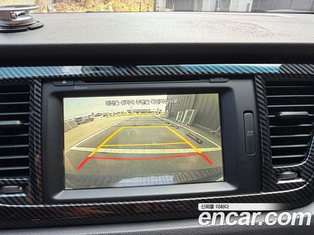 Kia Canival 2015 — photo 17