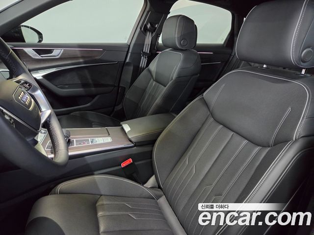 Audi A6 2025 — photo 10