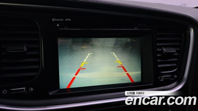 Kia K5 2015 — photo 13