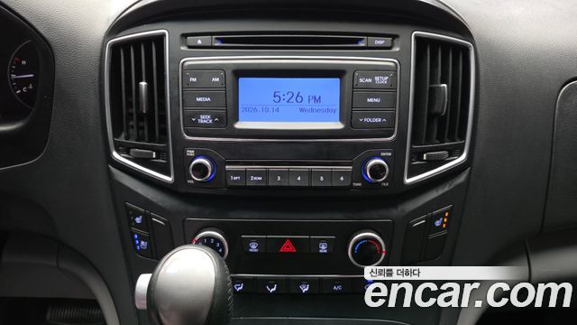Hyundai Starex 2018 — photo 20
