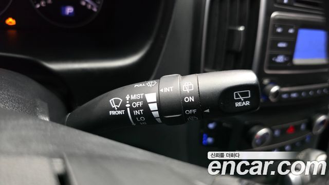 Hyundai Starex 2018 — photo 23