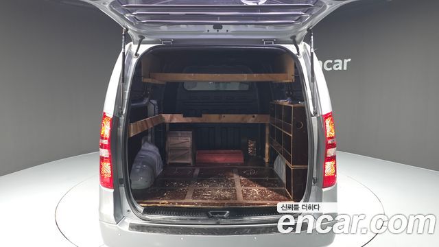 Hyundai Starex 2018 — photo 26