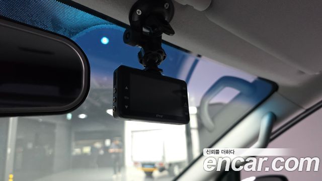 Hyundai Starex 2018 — photo 28