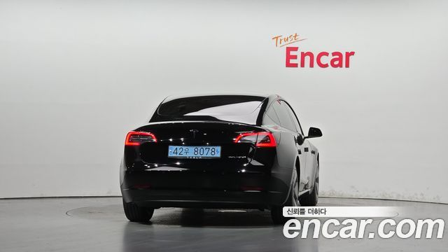 Tesla Model 3 2022 — photo 4