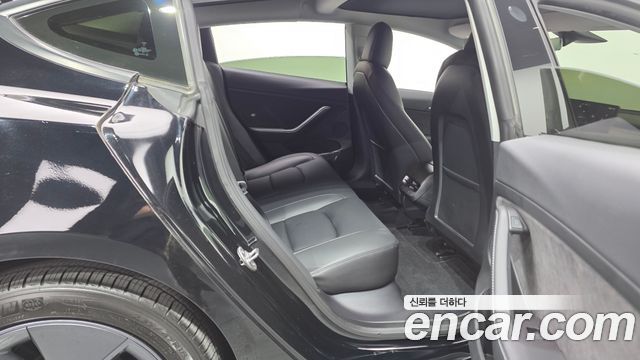 Tesla Model 3 2022 — photo 18