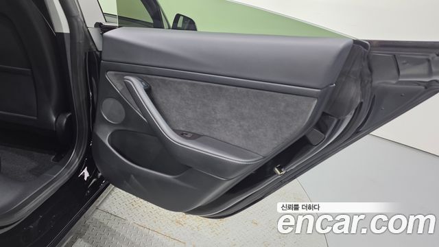 Tesla Model 3 2022 — photo 15