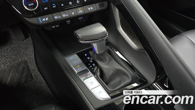 Hyundai AVANTE 2022 — photo 12