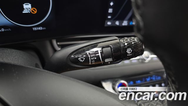 Hyundai AVANTE 2022 — photo 25