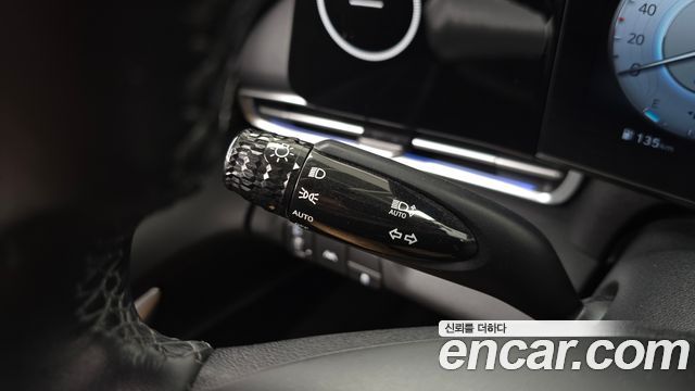 Hyundai AVANTE 2022 — photo 28