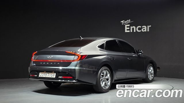 Hyundai Sonata 2023 — photo 2