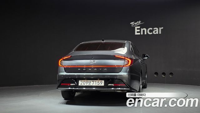 Hyundai Sonata 2023 — photo 4