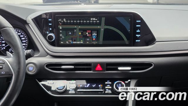 Hyundai Sonata 2023 — photo 18