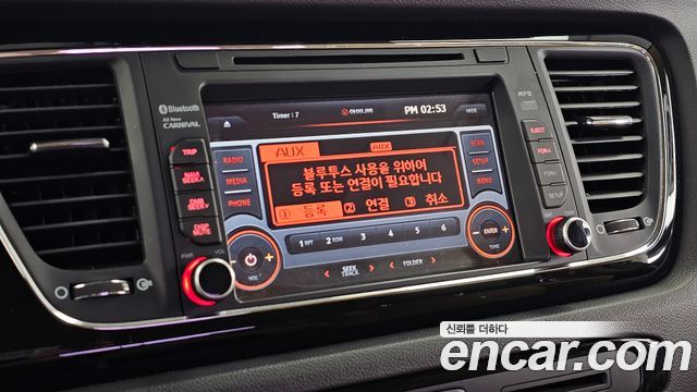 Kia Canival 2016 — photo 15