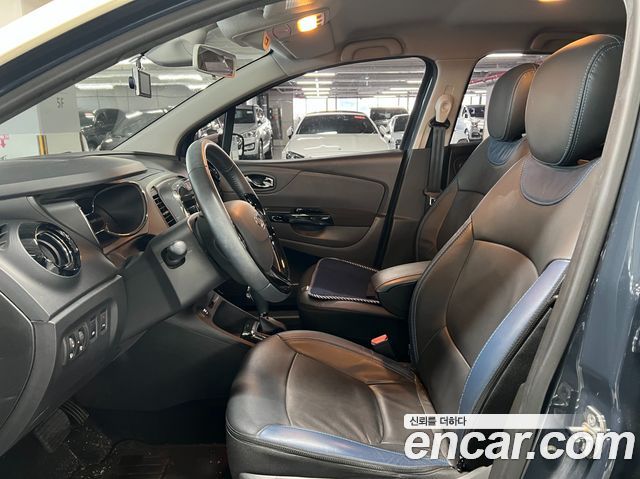 Renault Korea QM3 2016 — photo 8