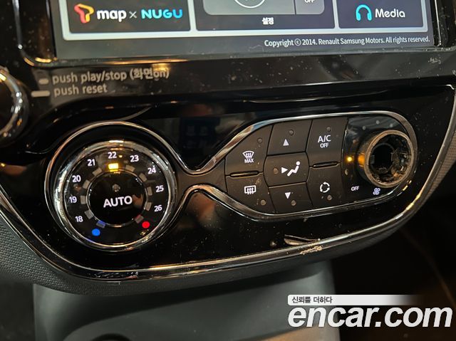 Renault Korea QM3 2016 — photo 15