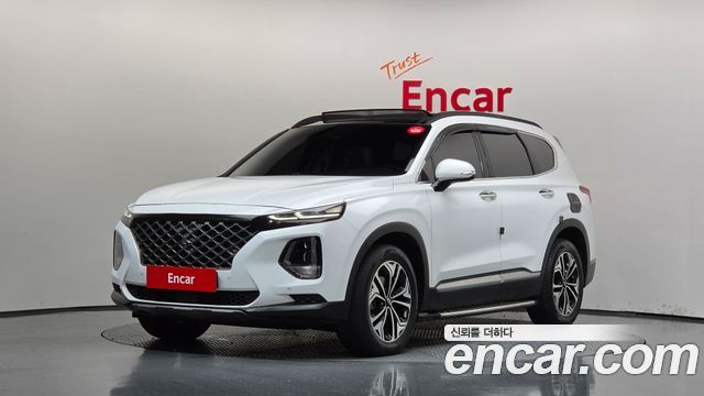 Hyundai Santafe 2019 — photo 1