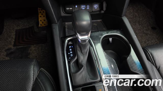 Hyundai Santafe 2019 — photo 12