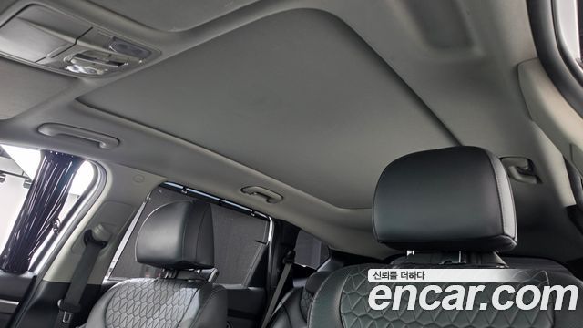 Hyundai Santafe 2019 — photo 24