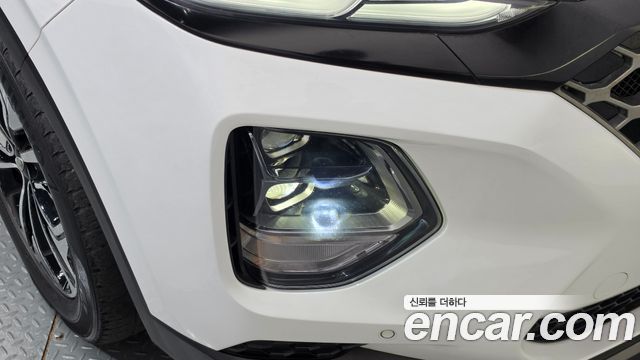 Hyundai Santafe 2019 — photo 8