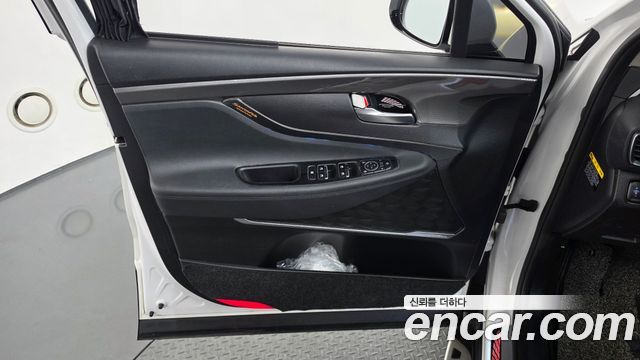 Hyundai Santafe 2019 — photo 14