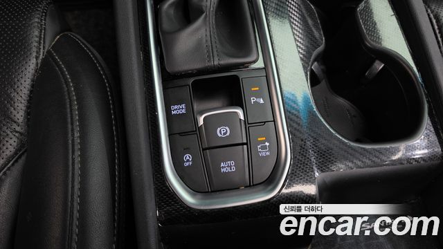 Hyundai Santafe 2019 — photo 30