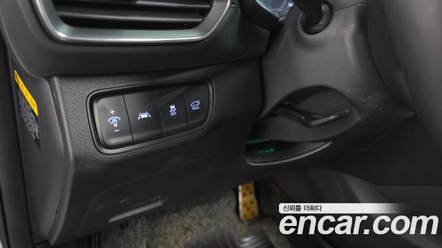 Hyundai Santafe 2019 — photo 38