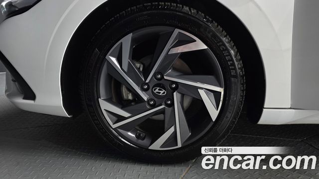Hyundai AVANTE 2024 — photo 5