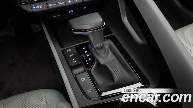 Hyundai AVANTE 2024 — photo 9