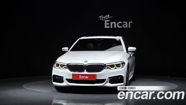 BMW 5-Series 2018 — photo 3