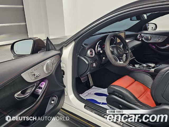Mercedes-Benz C-Class 2017 — photo 11