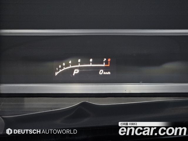 Mercedes-Benz C-Class 2017 — photo 17