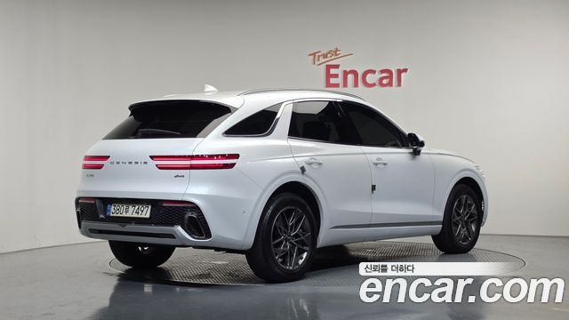 Genesis GV70 2023 — photo 2