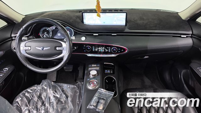 Genesis GV70 2023 — photo 10