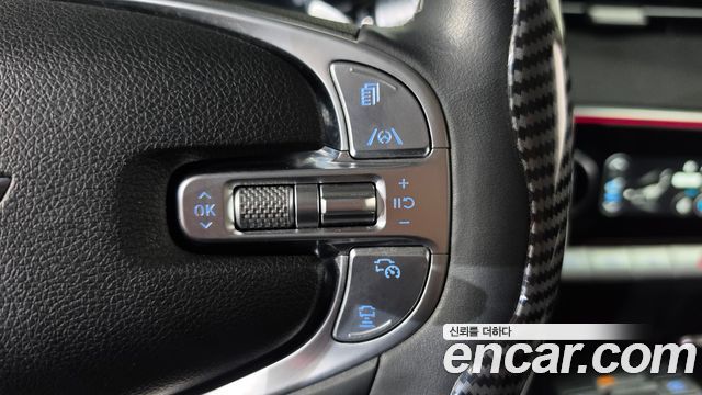 Genesis GV70 2023 — photo 23