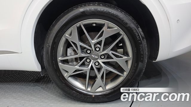 Genesis GV70 2023 — photo 7