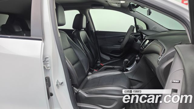 Chevrolet Korea Trax 2018 — photo 11