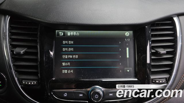 Chevrolet Korea Trax 2018 — photo 17