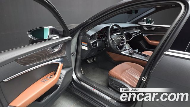 Audi A6 2022 — photo 13